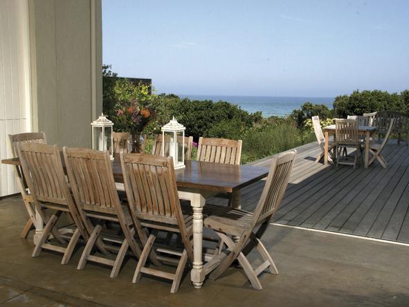 Mosselberg on Grotto Beach - Dining 